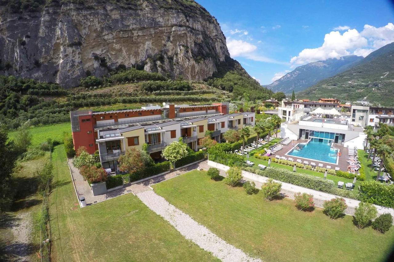 The Peace Of The Lake - Happy Rentals Torbole Sul Garda Exterior photo